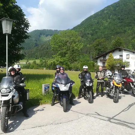 Hotel Berghof 3*